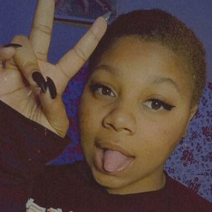 Meet your Posher, Destiny